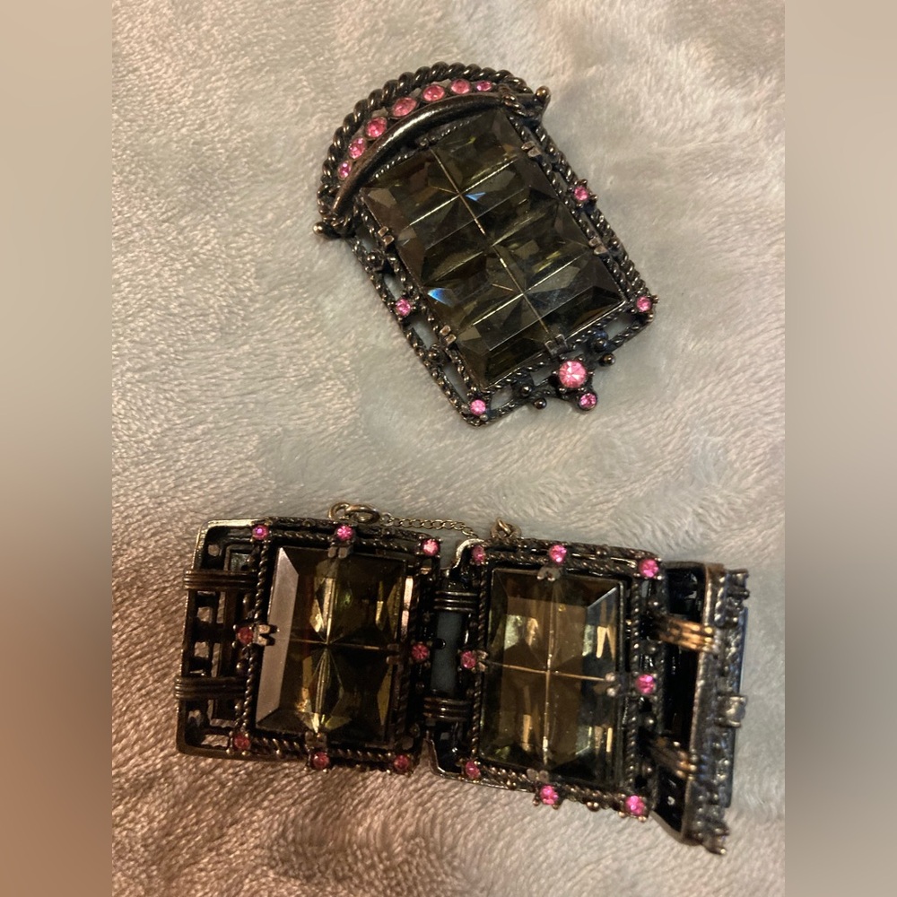 Elegant Black and Pink Brooch Set by Sarah Coventry